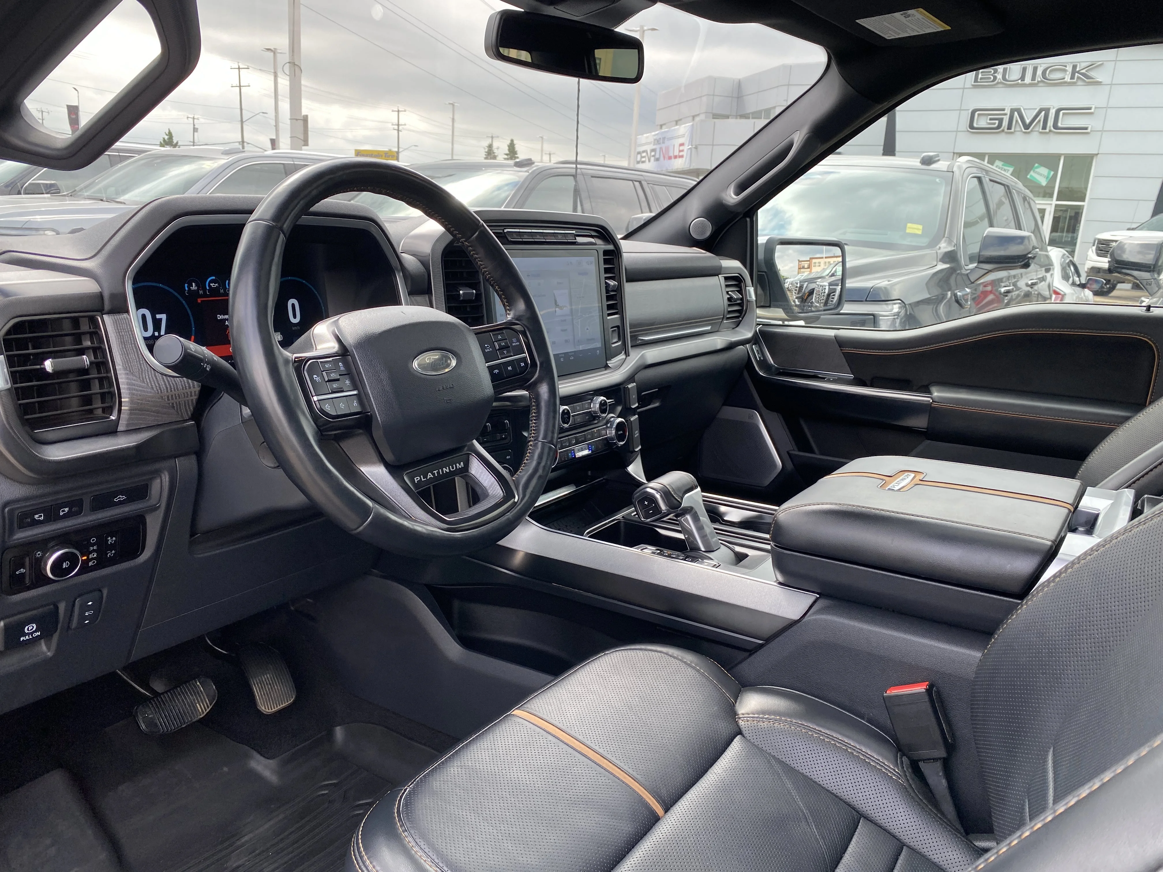 Certified Used 2023 White Ford Platinum * PANORAMIC SUNROOF * MAX TRAILERING PKG * image 10
