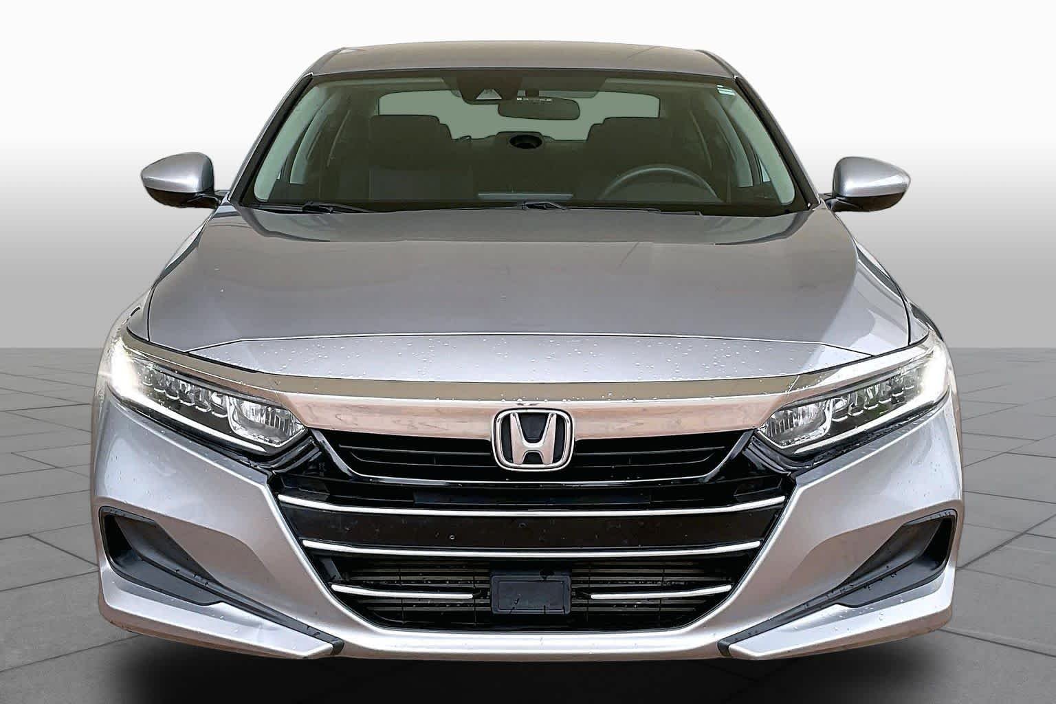 Used 2021 Lunar Silver Metallic Honda LX image 4