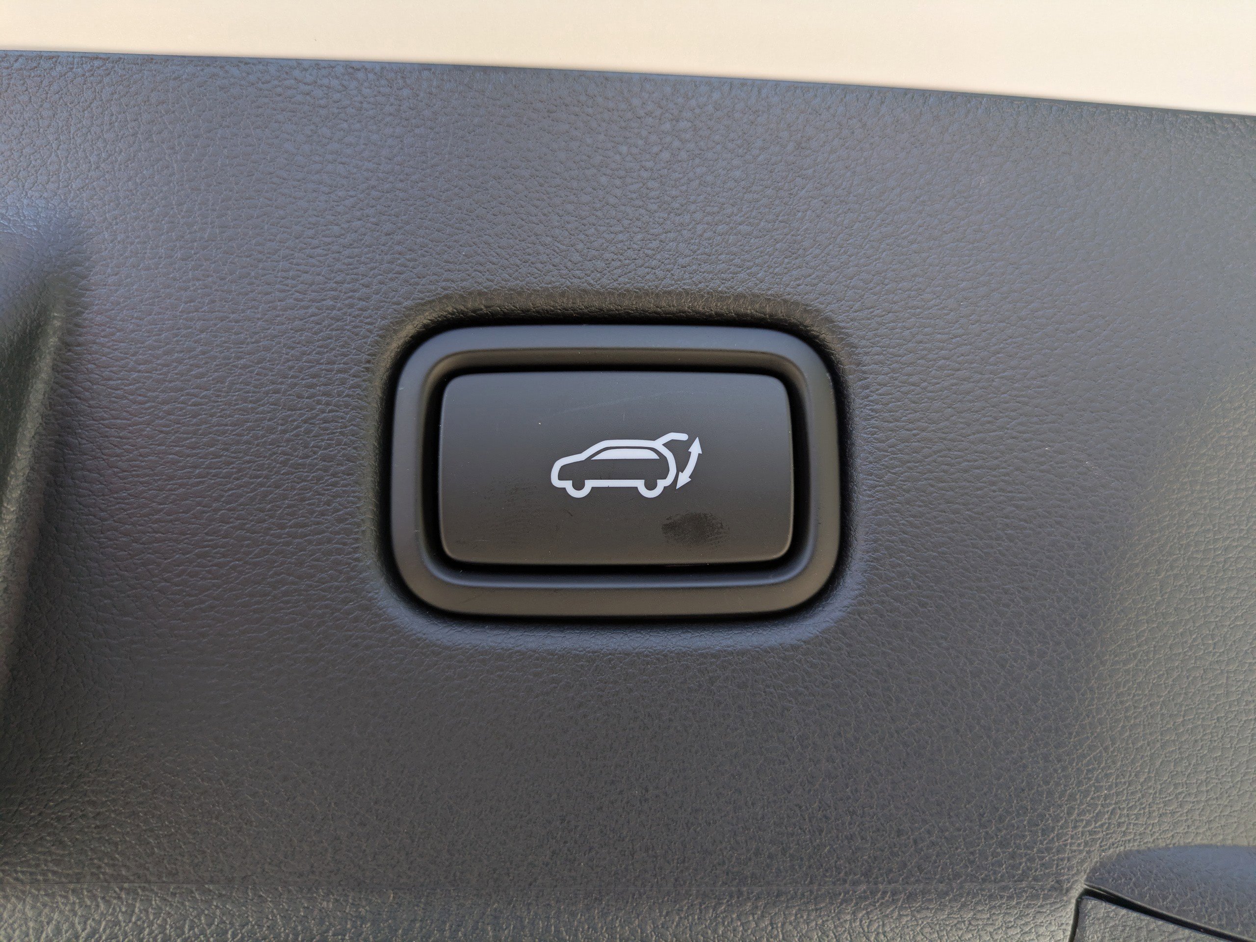 New 2026 Creamy White Pearl Hyundai SEL Convenience image 11