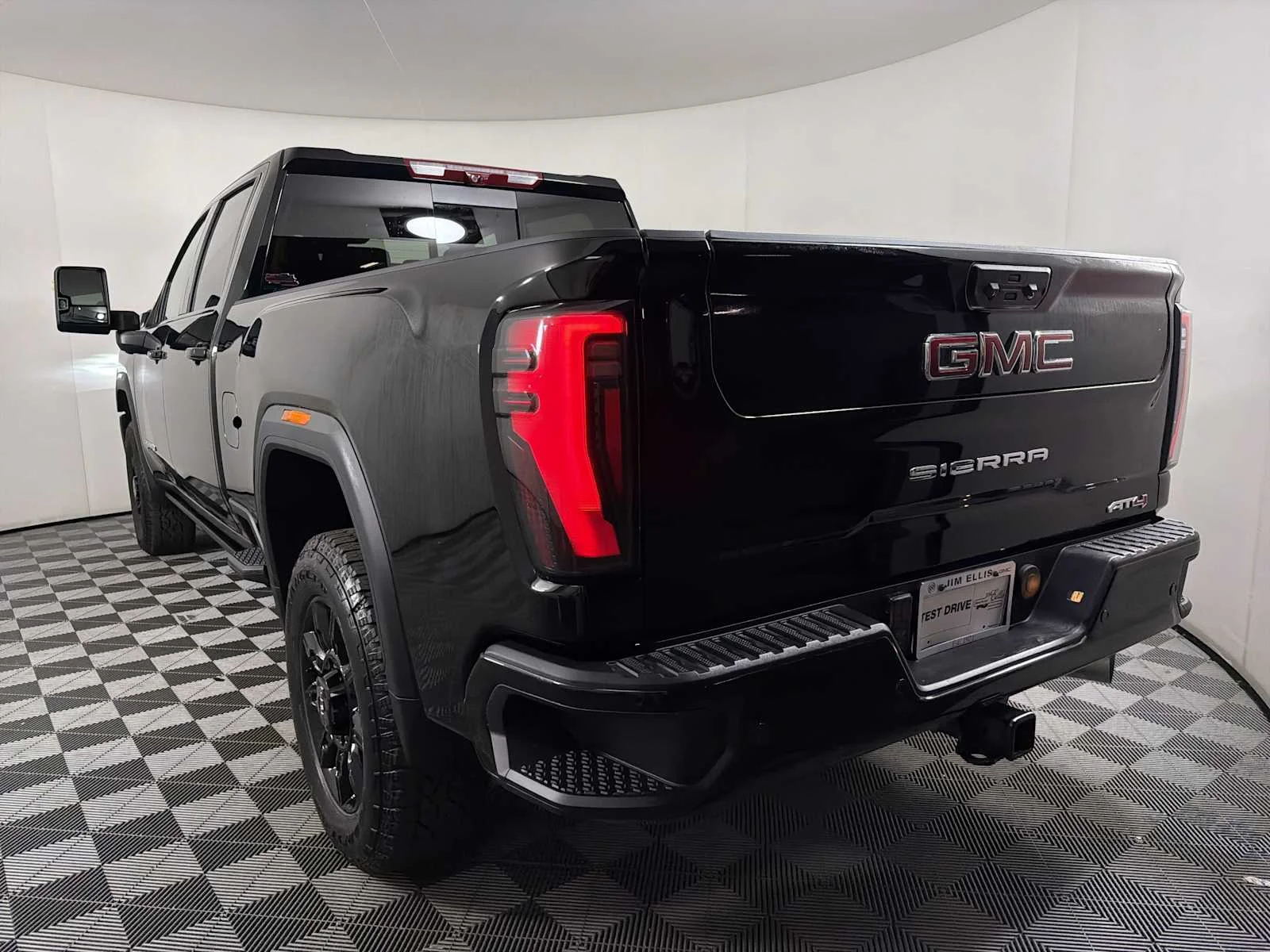 New 2026 Onyx Black GMC AT4 image 4
