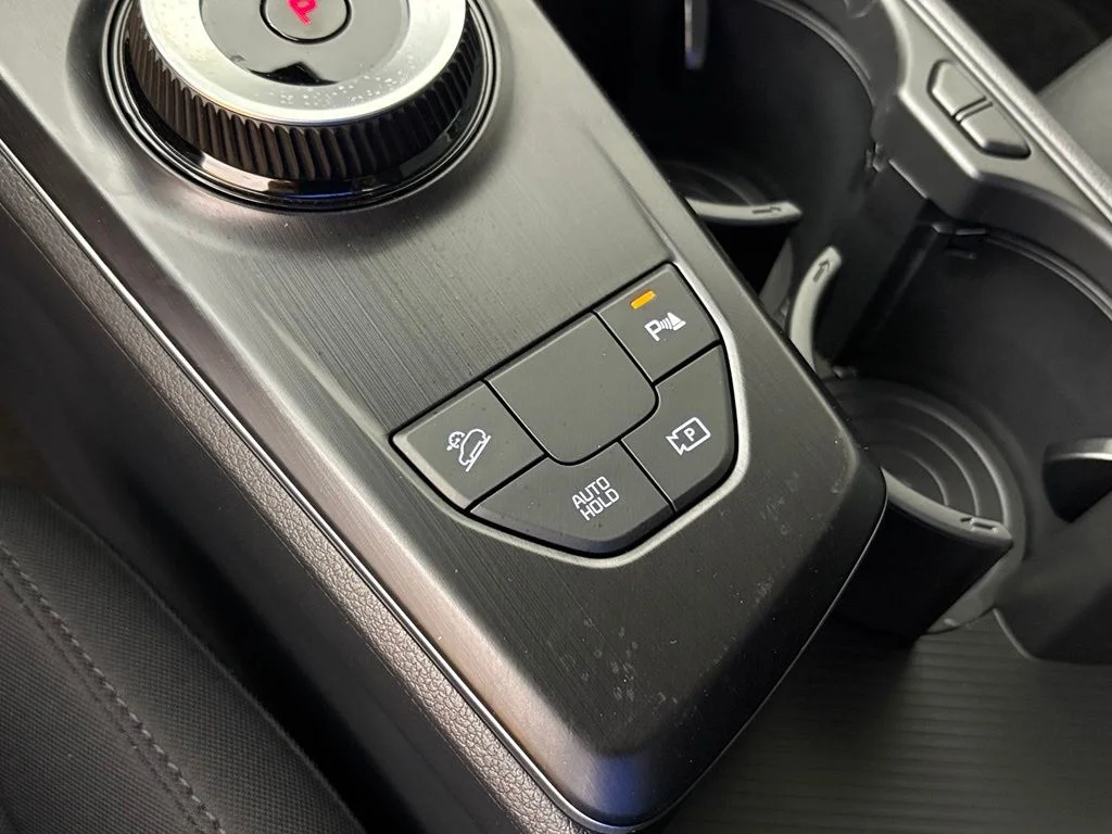 New 2027 Gravity Gray Kia LX image 30