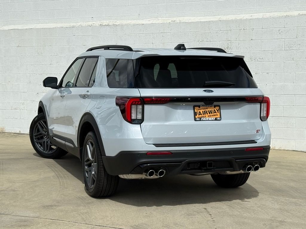 New 2026 Space White Metallic Ford ST image 4
