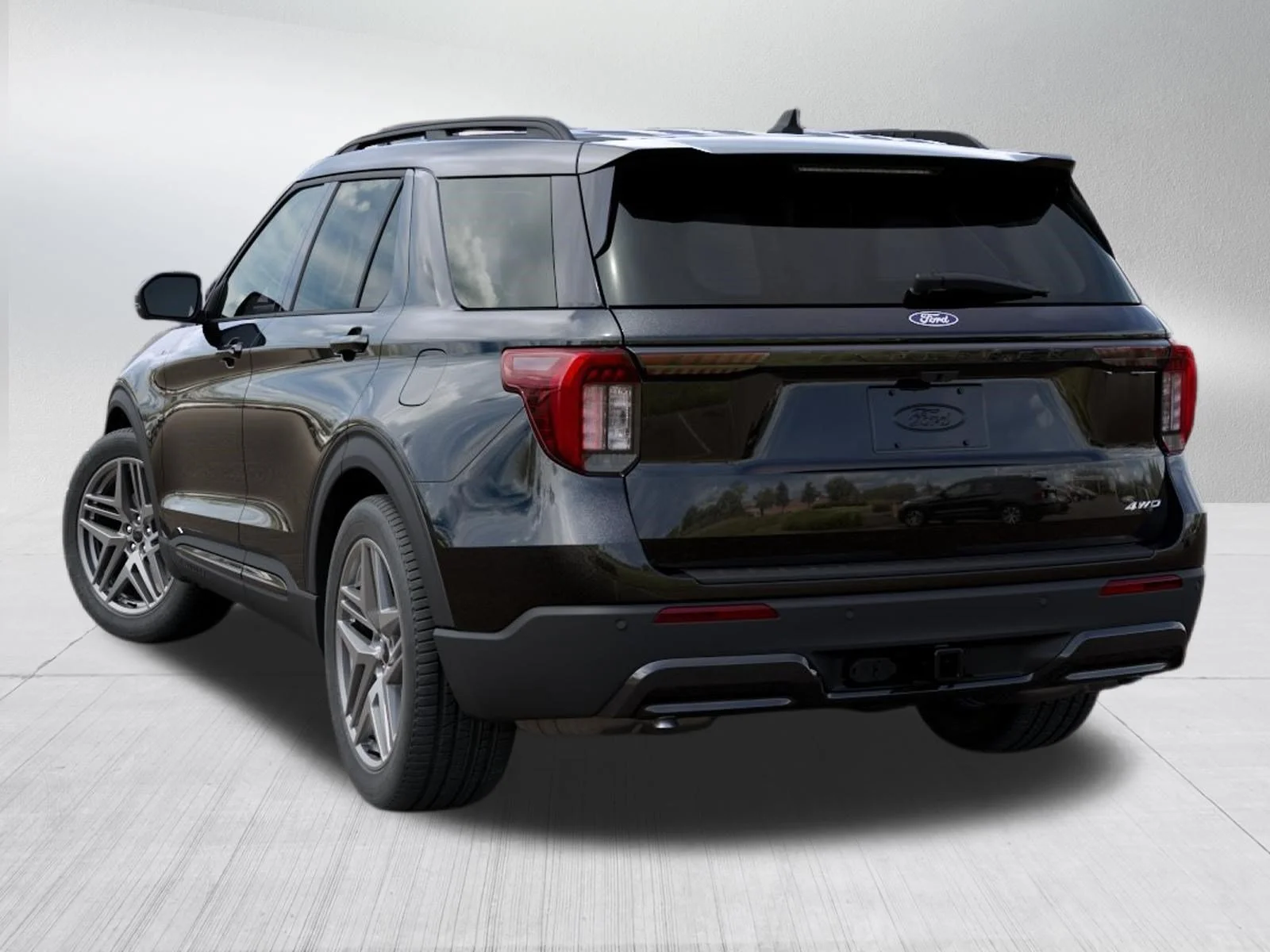 New 2027 Agate Black Metallic Ford ST-Line image 8