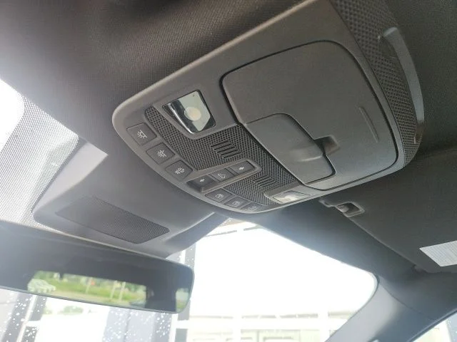 Used 2019 Black Lincoln Reserve image 37