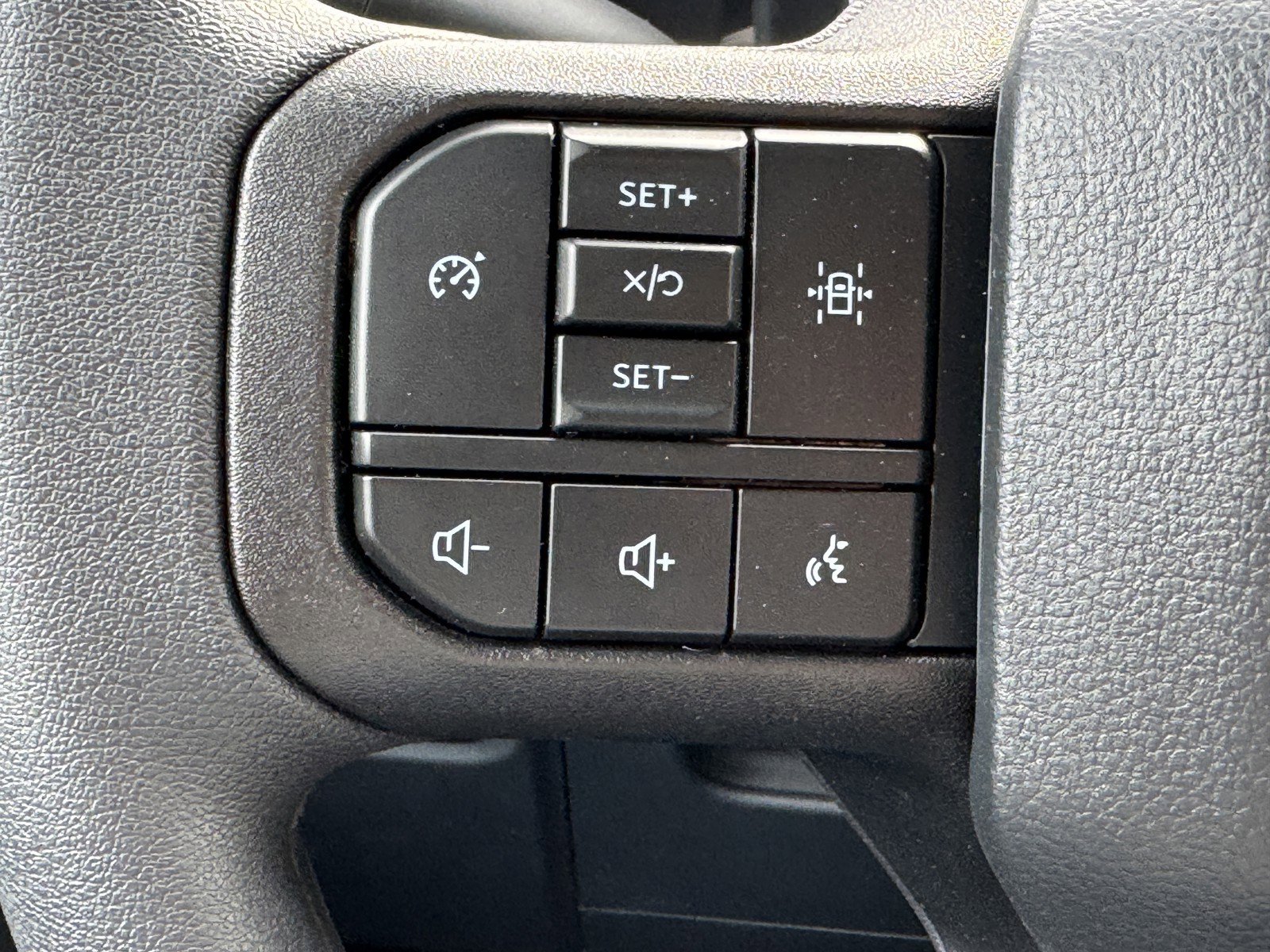New 2026 Carbonized Gray Metallic Ford XL image 19