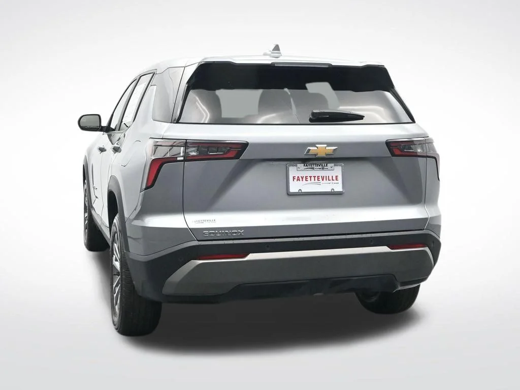 Used 2025 Gray Chevrolet LT image 9