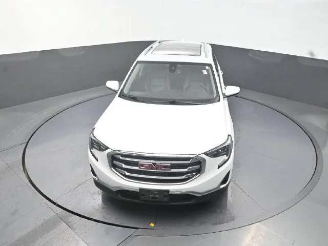 Used 2019 White GMC SLT image 24