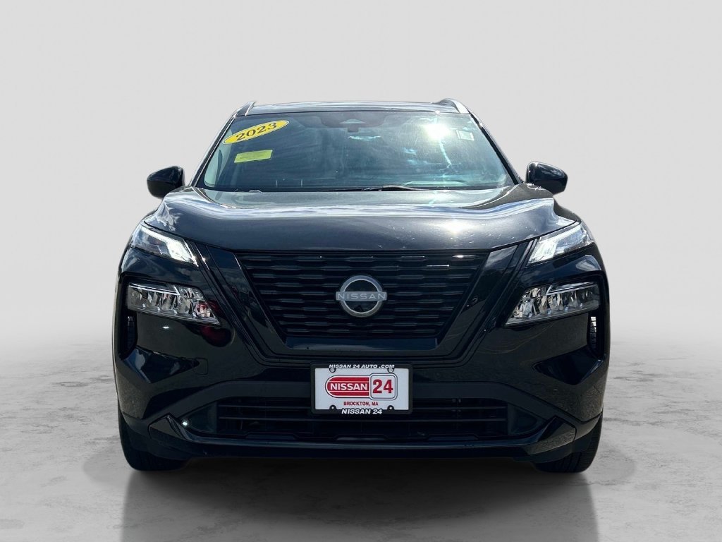 Used 2023 Black Nissan SV image 8