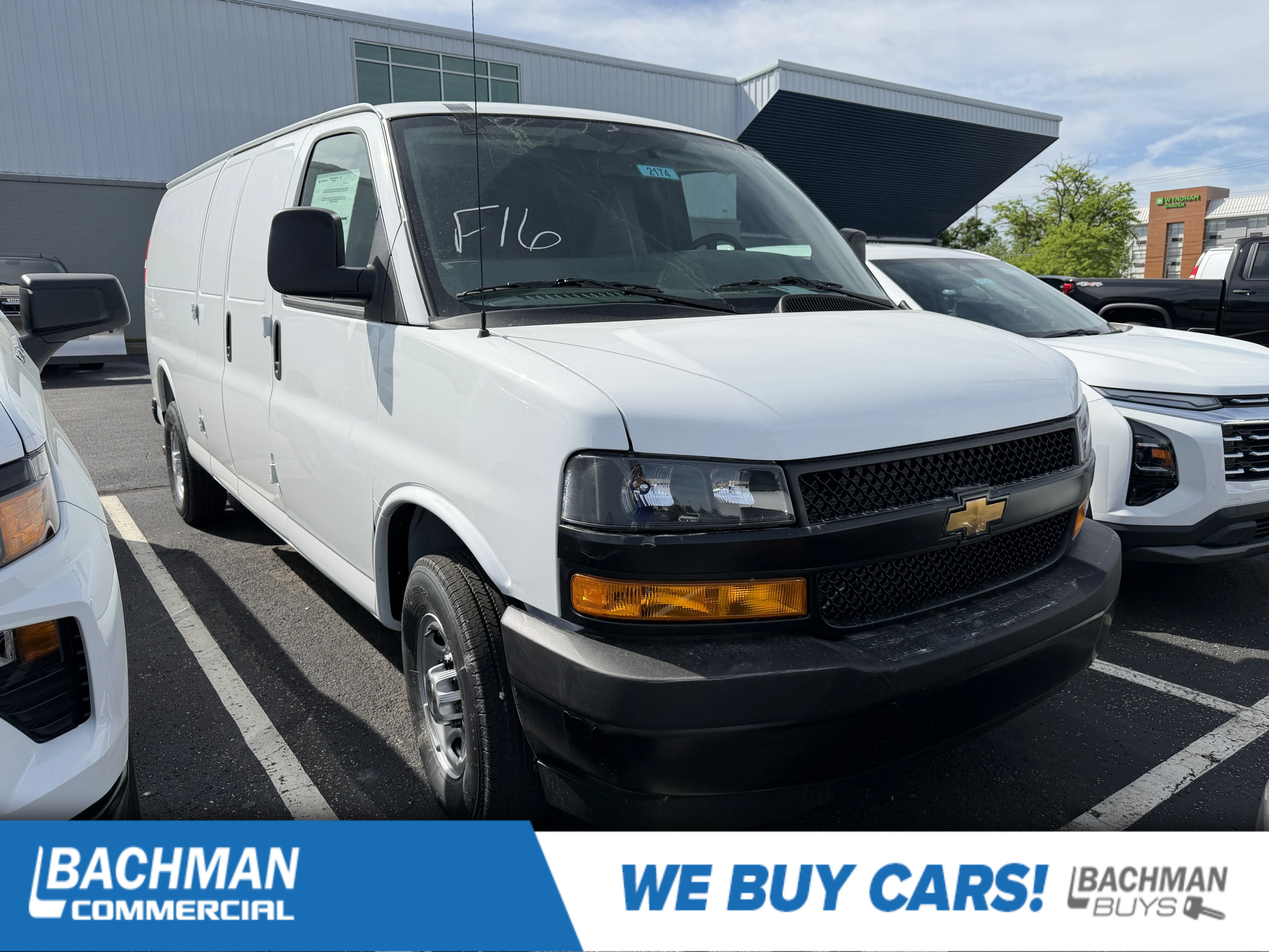 2026 Chevrolet Express 2500 Extended Work Van HD's photo