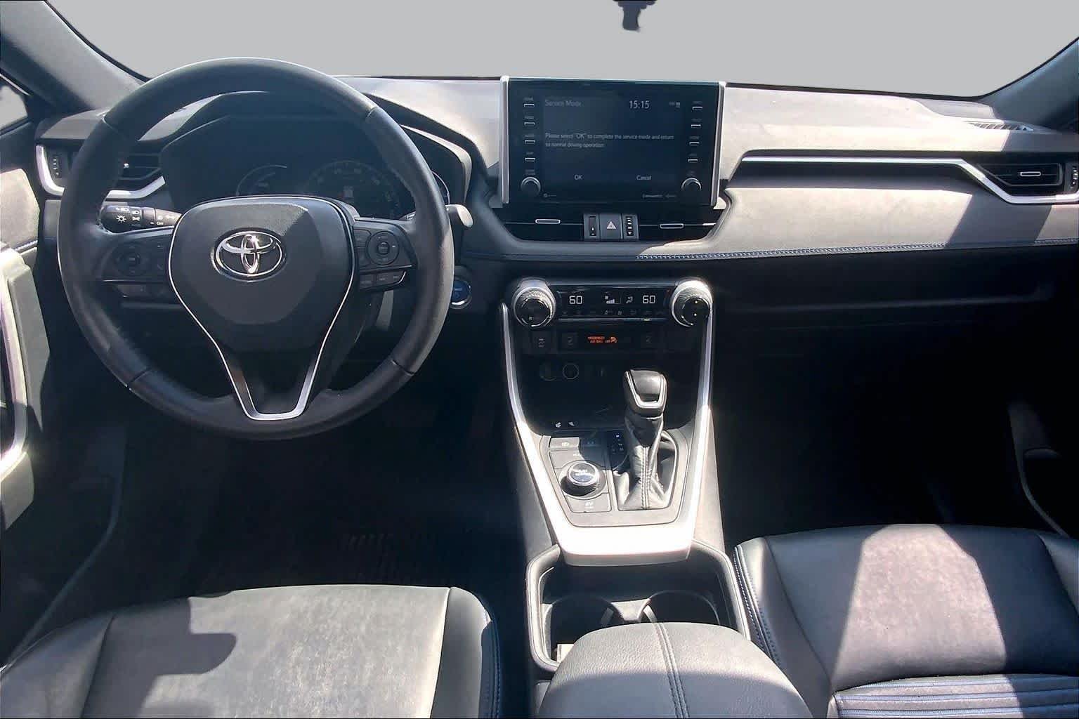 Certified Used 2021 Blizzard Pearl / Midnight Black Metallic Toyota Hybrid XSE image 16