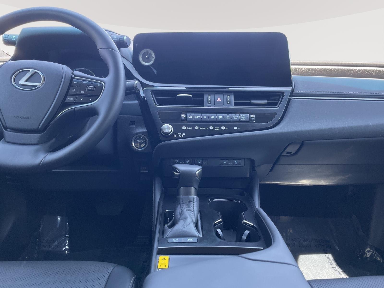 Used 2025 Iridium Lexus Base image 29