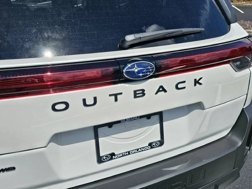 New 2026 CRYSTAL WHITE PEARL Subaru Touring image 8