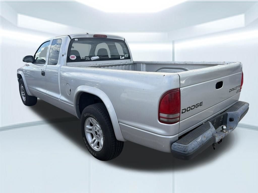 Used 2003  Dodge Base image 32