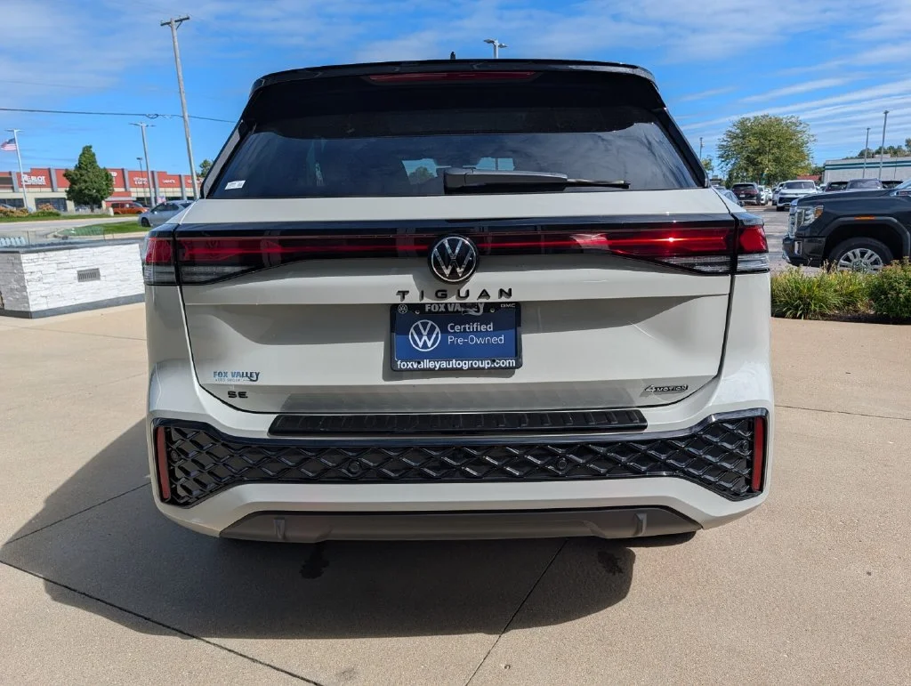 Certified Used 2026 Silver Volkswagen SE R-Line Black image 5