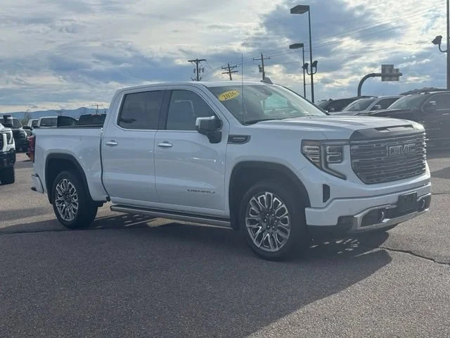 Certified Used 2026 Glacier White Tricoat GMC Denali Ultimate image 8