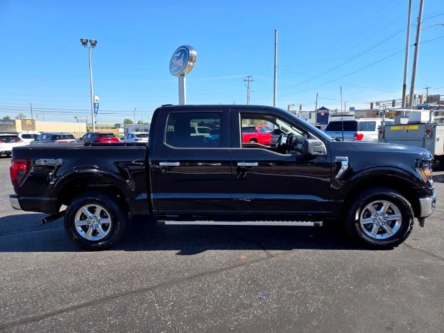 Used 2025 Black Ford XLT image 9