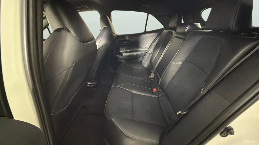 Used 2026 White Toyota Manual (Natl) image 27