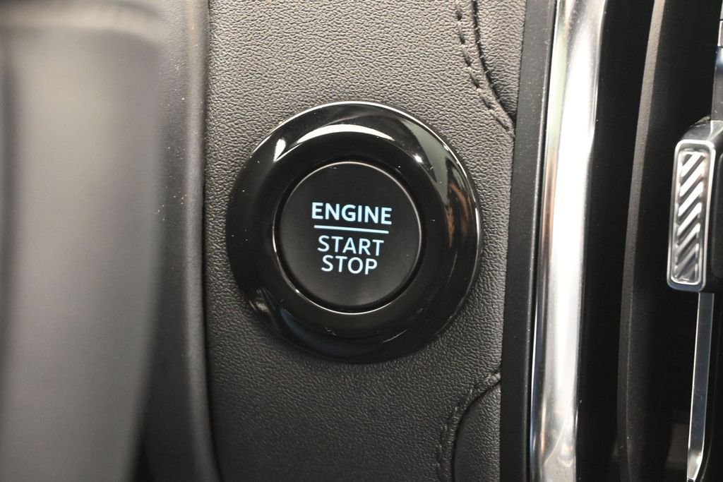 Certified Used 2025 White Ford Tremor image 14