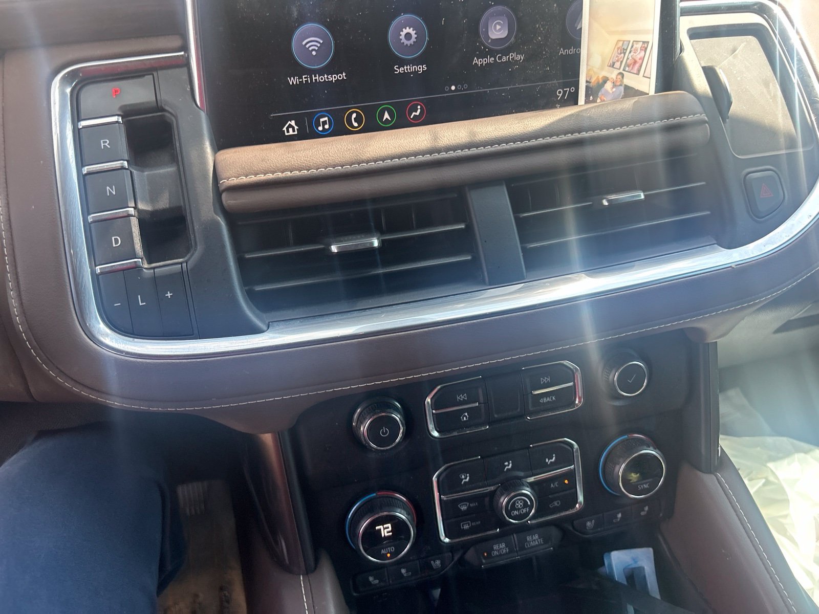 Used 2021 White Chevrolet High Country image 24