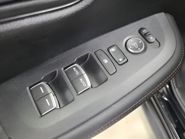 Used 2025 Crystal Black Pearl Honda Sport image 20