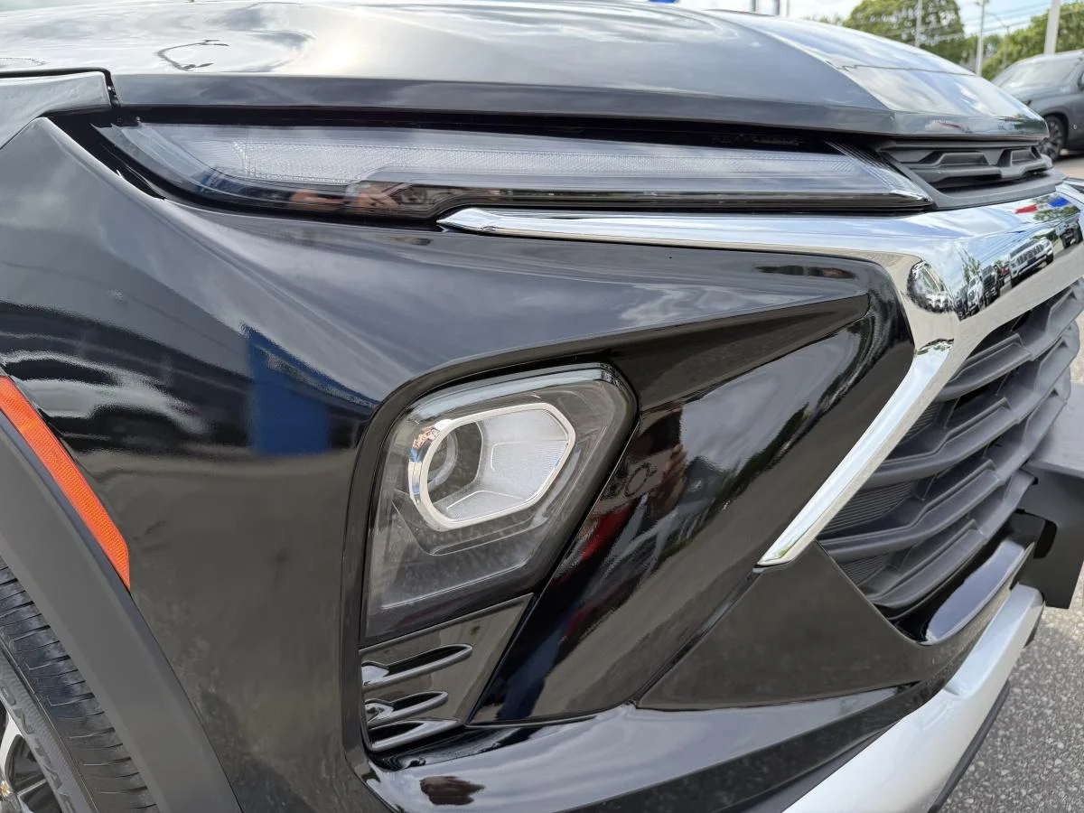 Certified Used 2026 Black Chevrolet Awd 4dr Lt image 9
