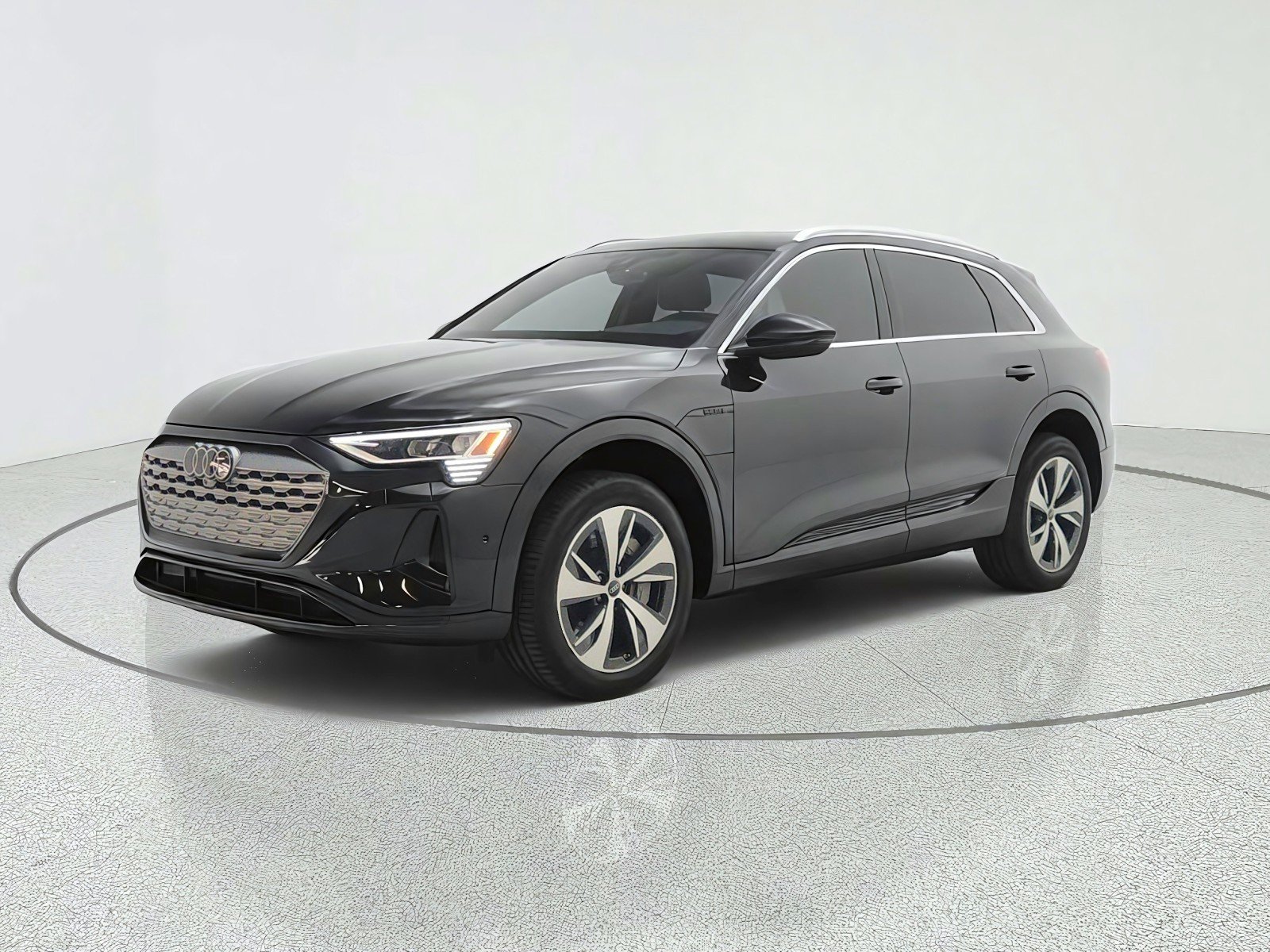 2024 Audi Q8 e-tron Premium Plus