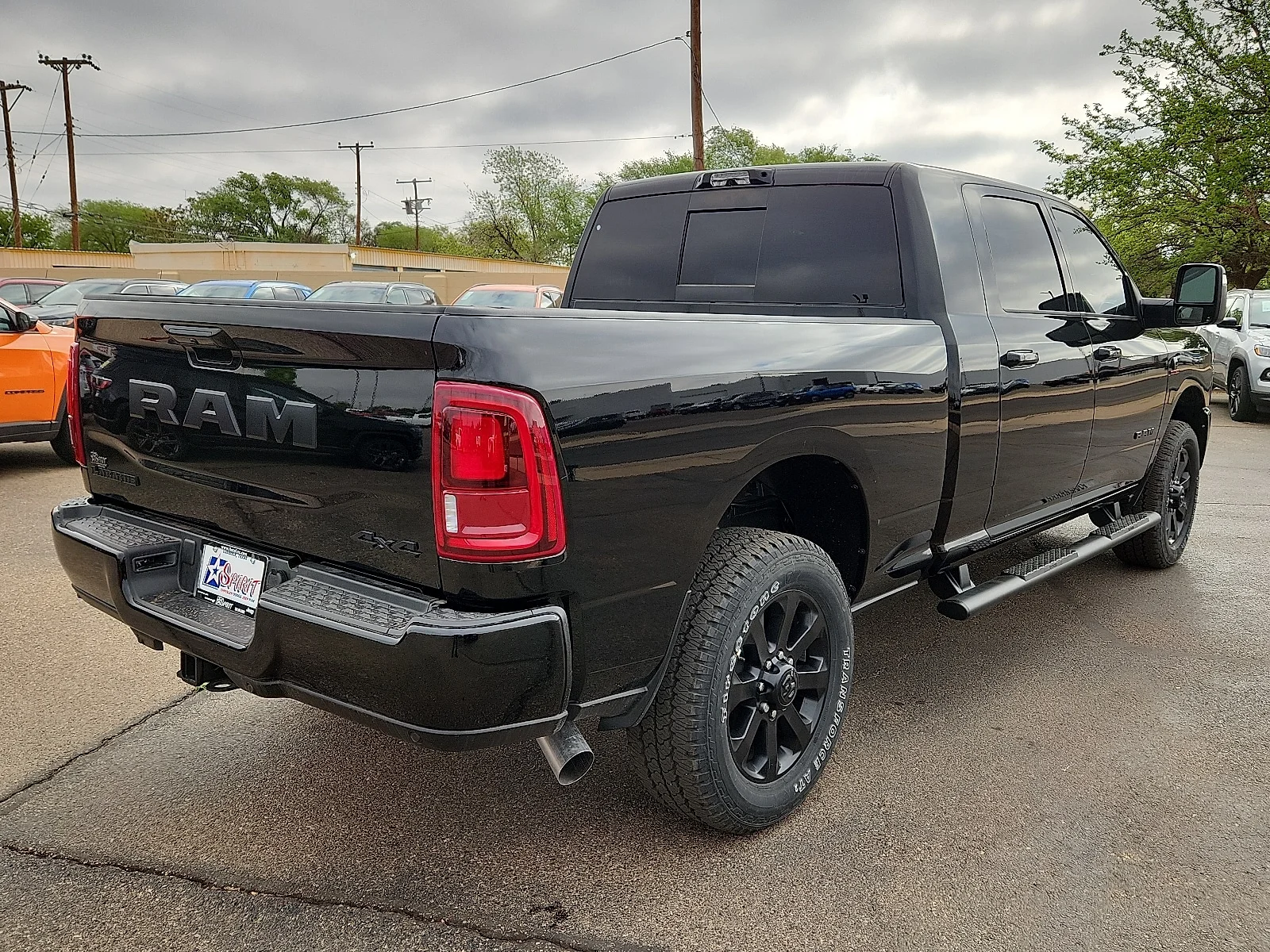 New 2026 PXJ Diamond Bla Ram LARAMIE MEGA CAB 4X4 6