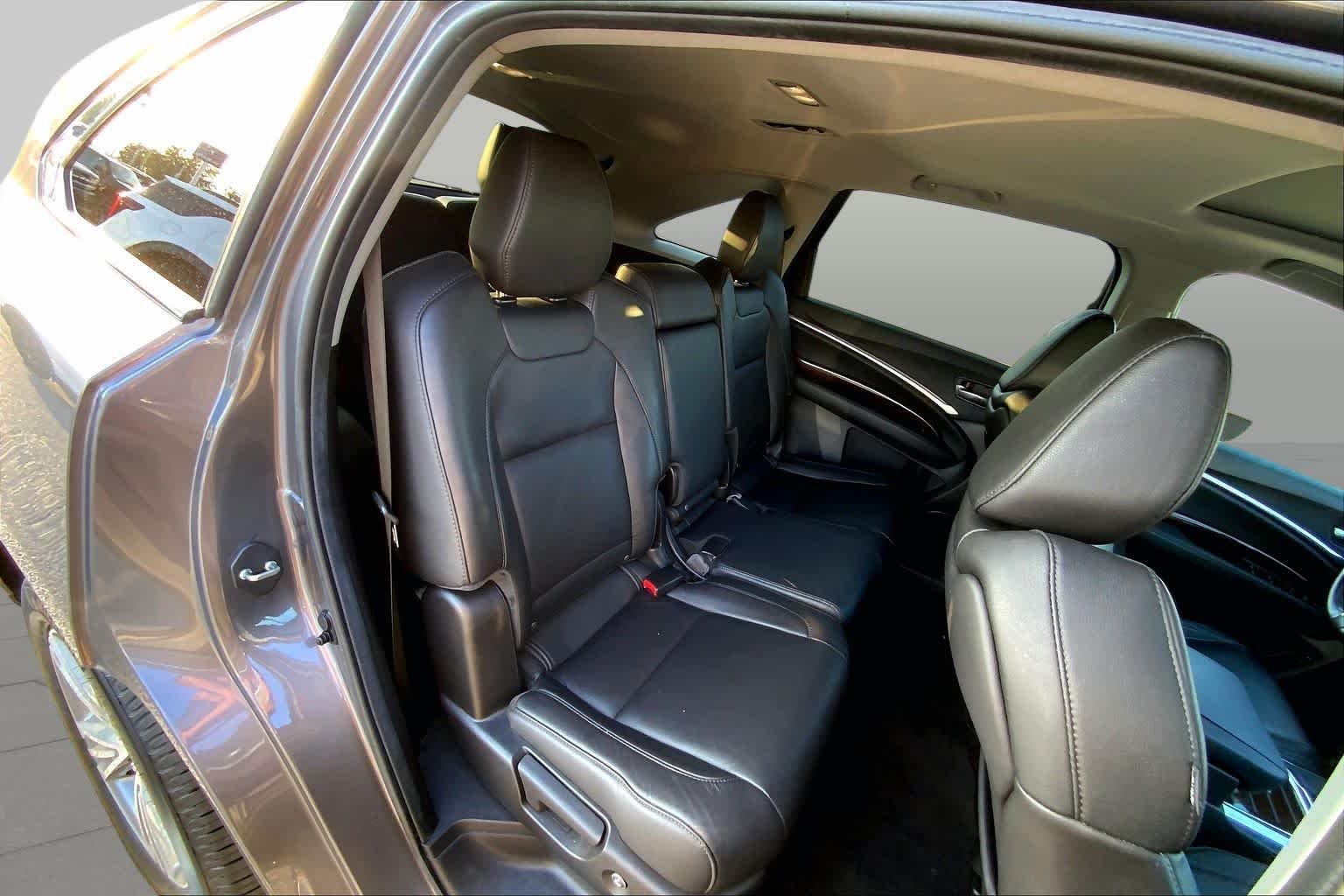 Used 2020 Modern Steel Metallic Acura  image 17