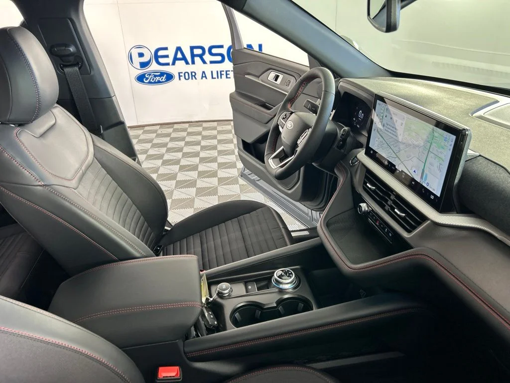 New 2026 Vapor Blue Metallic Ford ST-Line image 25