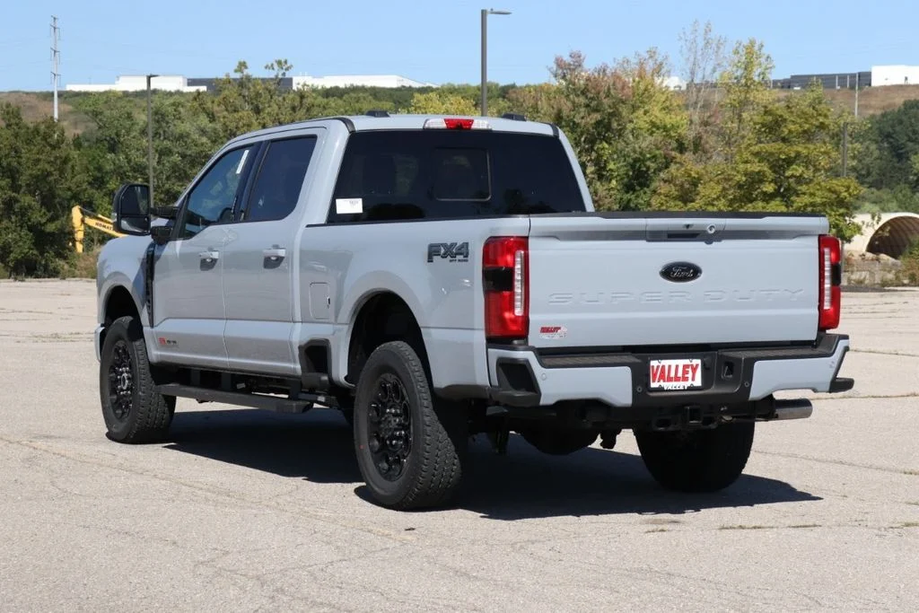 New 2026 Gray Ford Lariat image 5