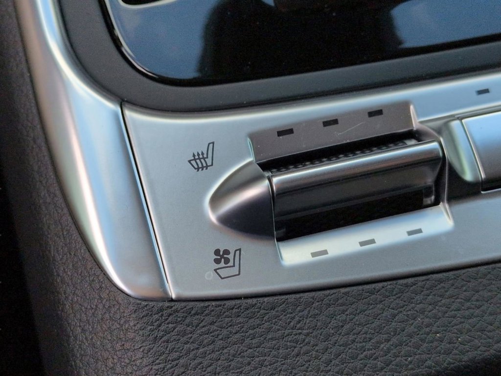 New 2026 Ceramic Silver Kia SX Prestige image 29