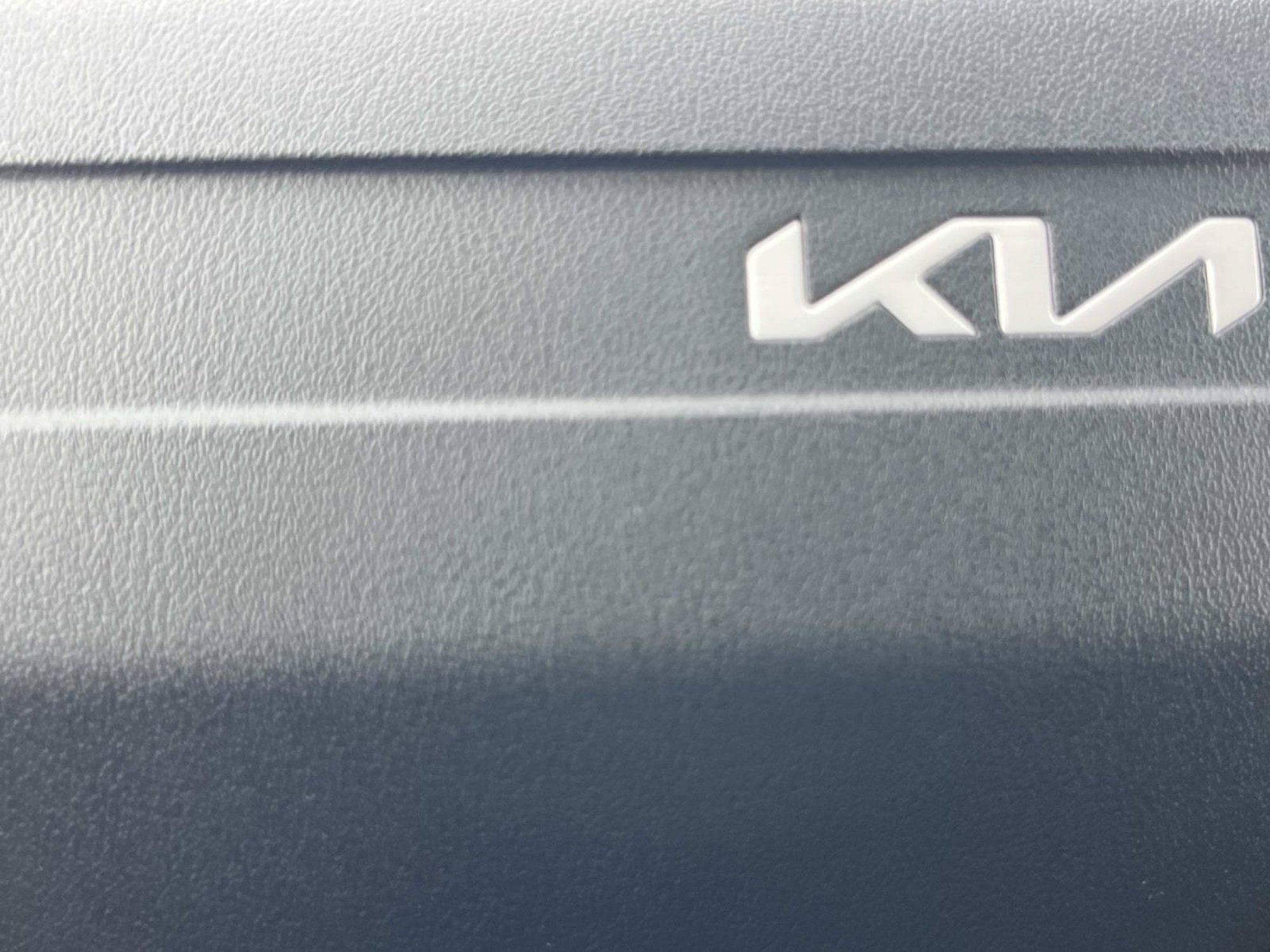 New 2026 Deep Sea Blue Kia LXS image 23