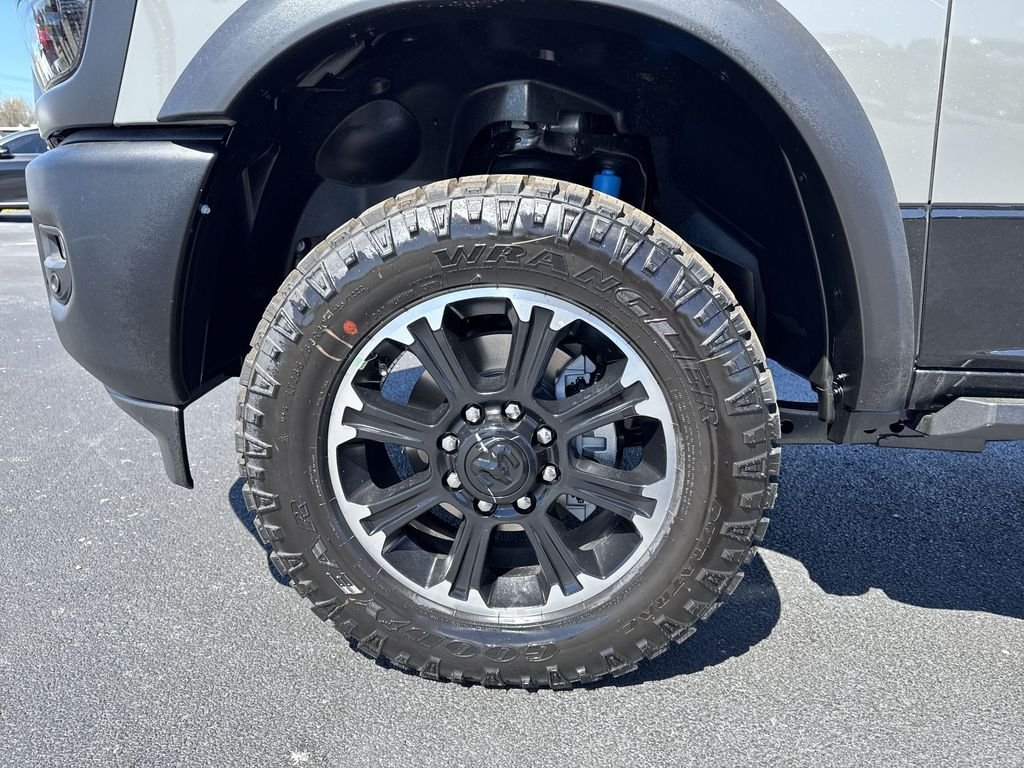 New 2026 Ceramic Gray Clear-Coat Exterior Paint RAM Rebel image 10
