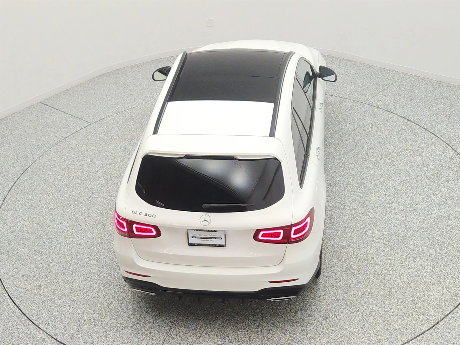 Used 2022 Polar White Mercedes-Benz GLC 300 SUV image 27