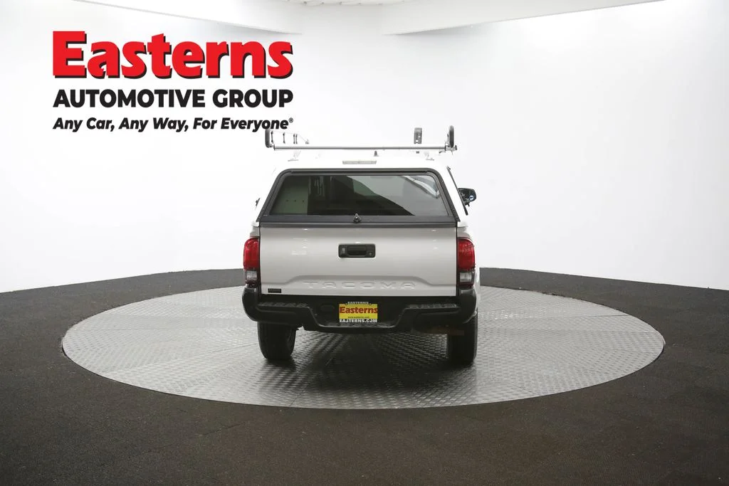 Used 2021 White Toyota SR image 33
