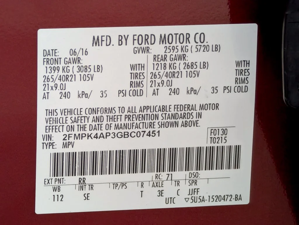 Used 2016 Red Ford Sport image 23