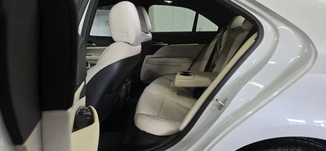 New 2025 White Cadillac Premium Luxury image 19