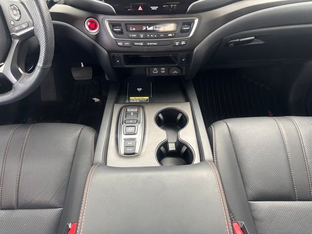 2025 Honda Passport TrailSport - Photo 14