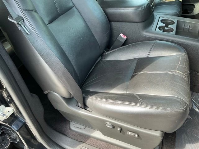 Used 2011 Black Chevrolet LTZ image 31