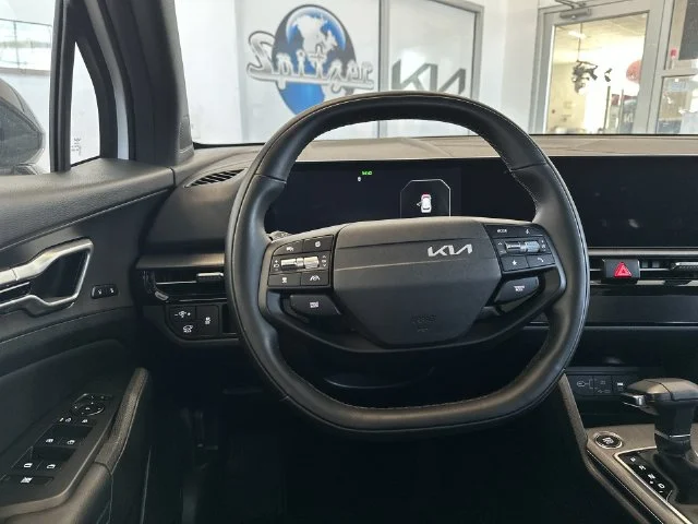 Used 2026 White Kia X-Line image 20