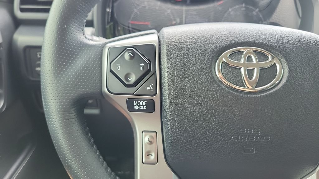 Used 2022 Blue Toyota SR5 image 20