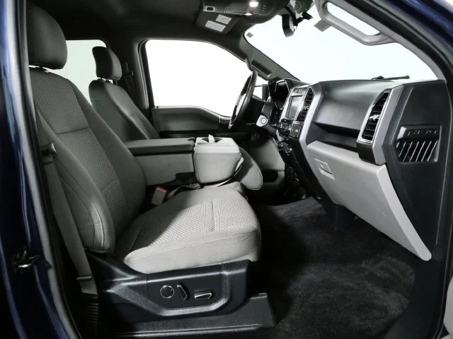 Used 2015 Blue Ford XLT image 13