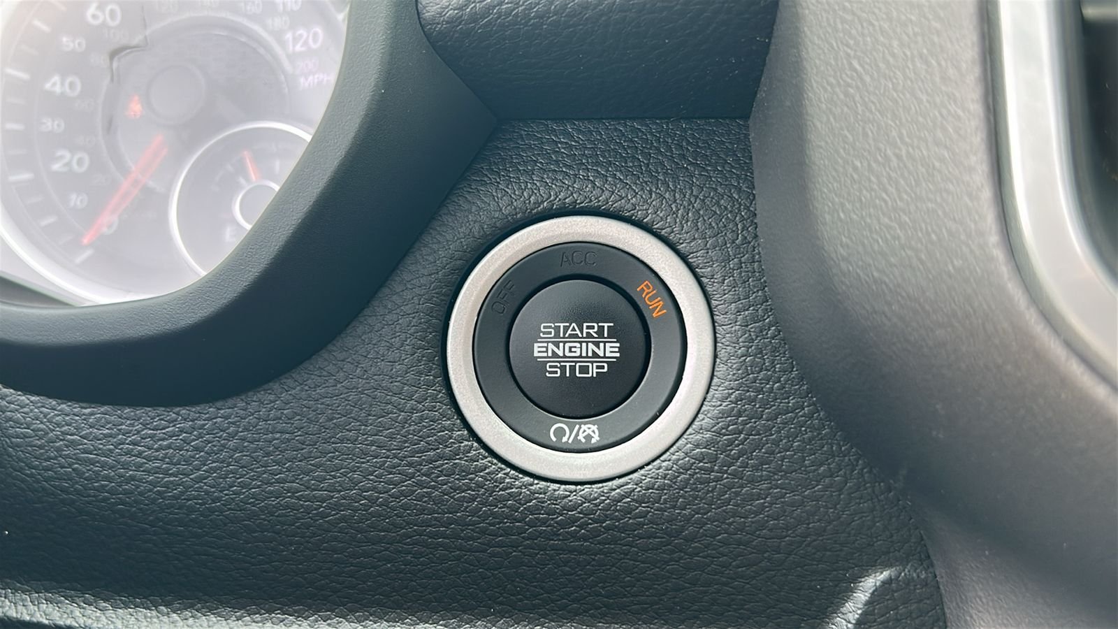 Used 2022 Silver Ram Big Horn/Lone Star image 25