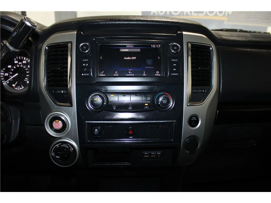 Used 2019 Glacier White Nissan SV image 18