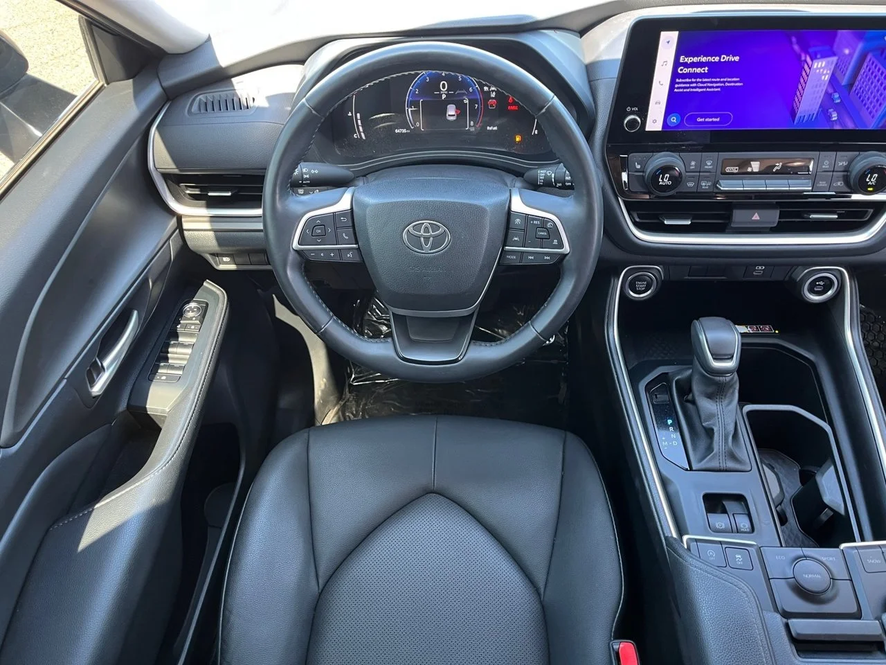 Used 2024 Storm Cloud Toyota XLE image 12
