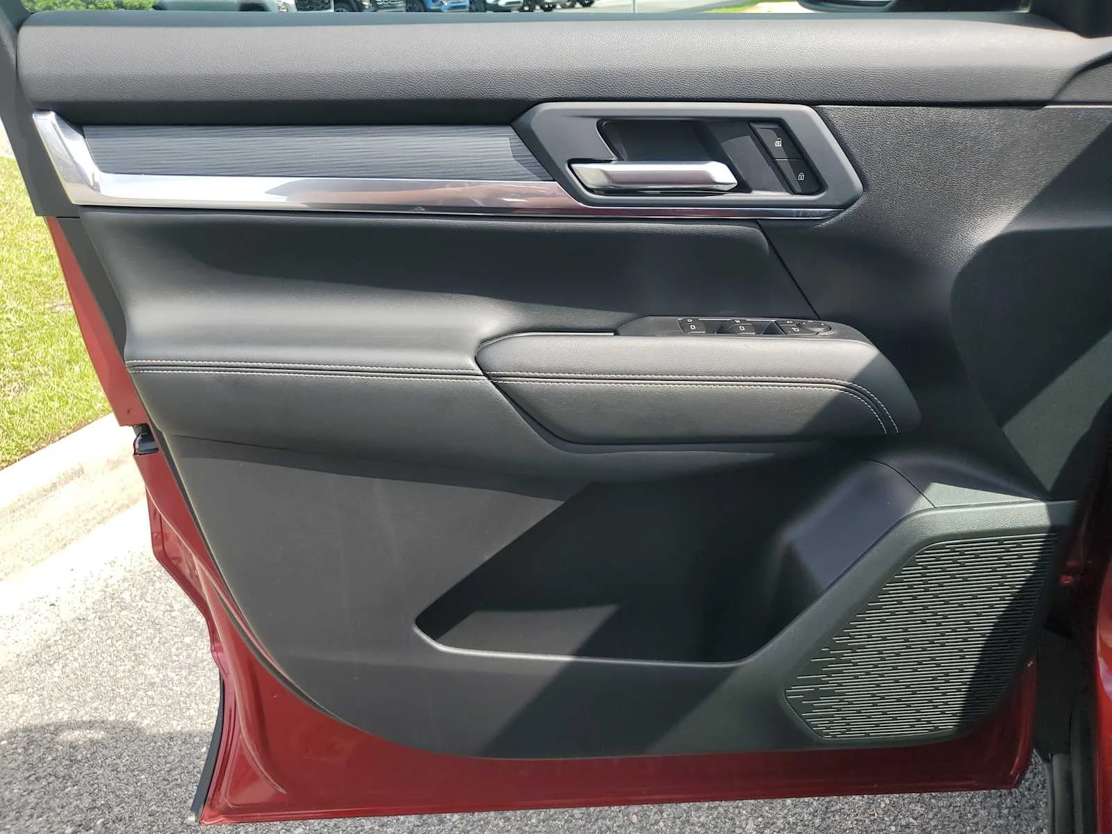 New 2026 Volcanic Red Tintcoat GMC Elevation image 21