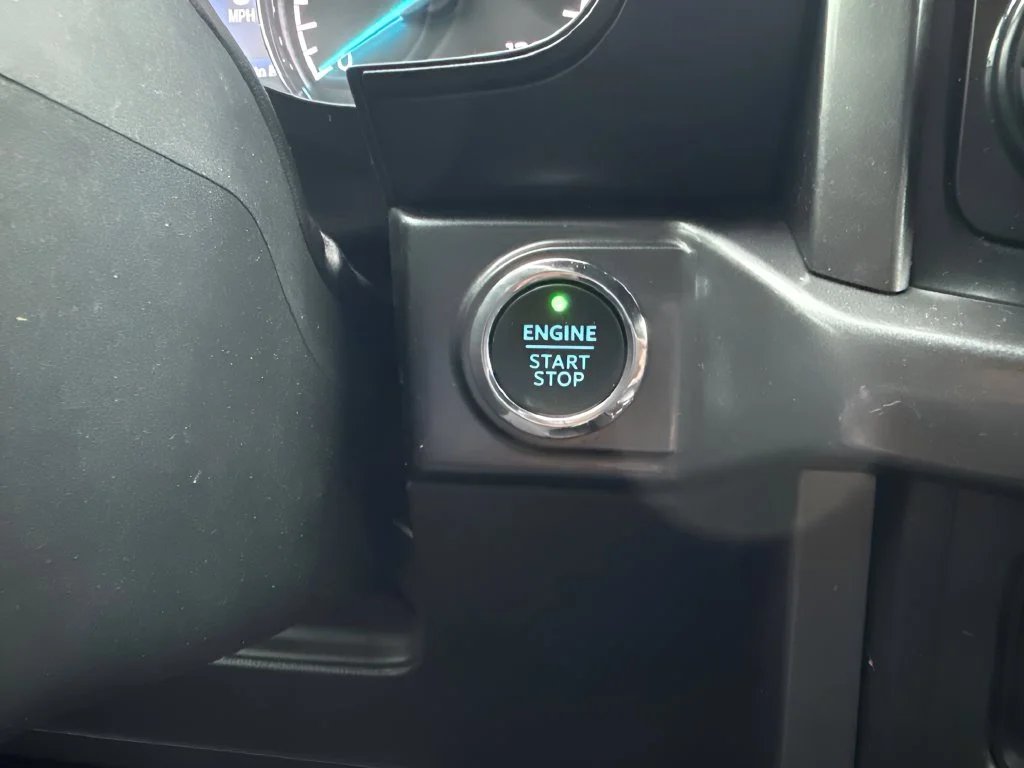 Used 2023 Silver Ford XLT image 19