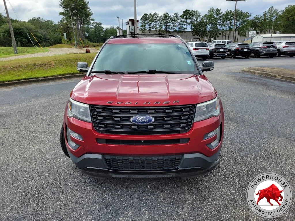 Used 2017 Red Ford Sport image 9