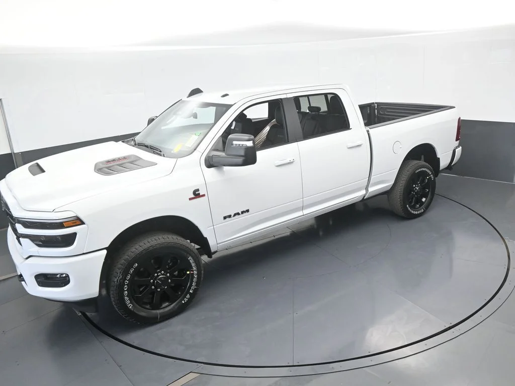 New 2026 Bright White Clear-Coat Exterior Paint RAM Laramie image 46
