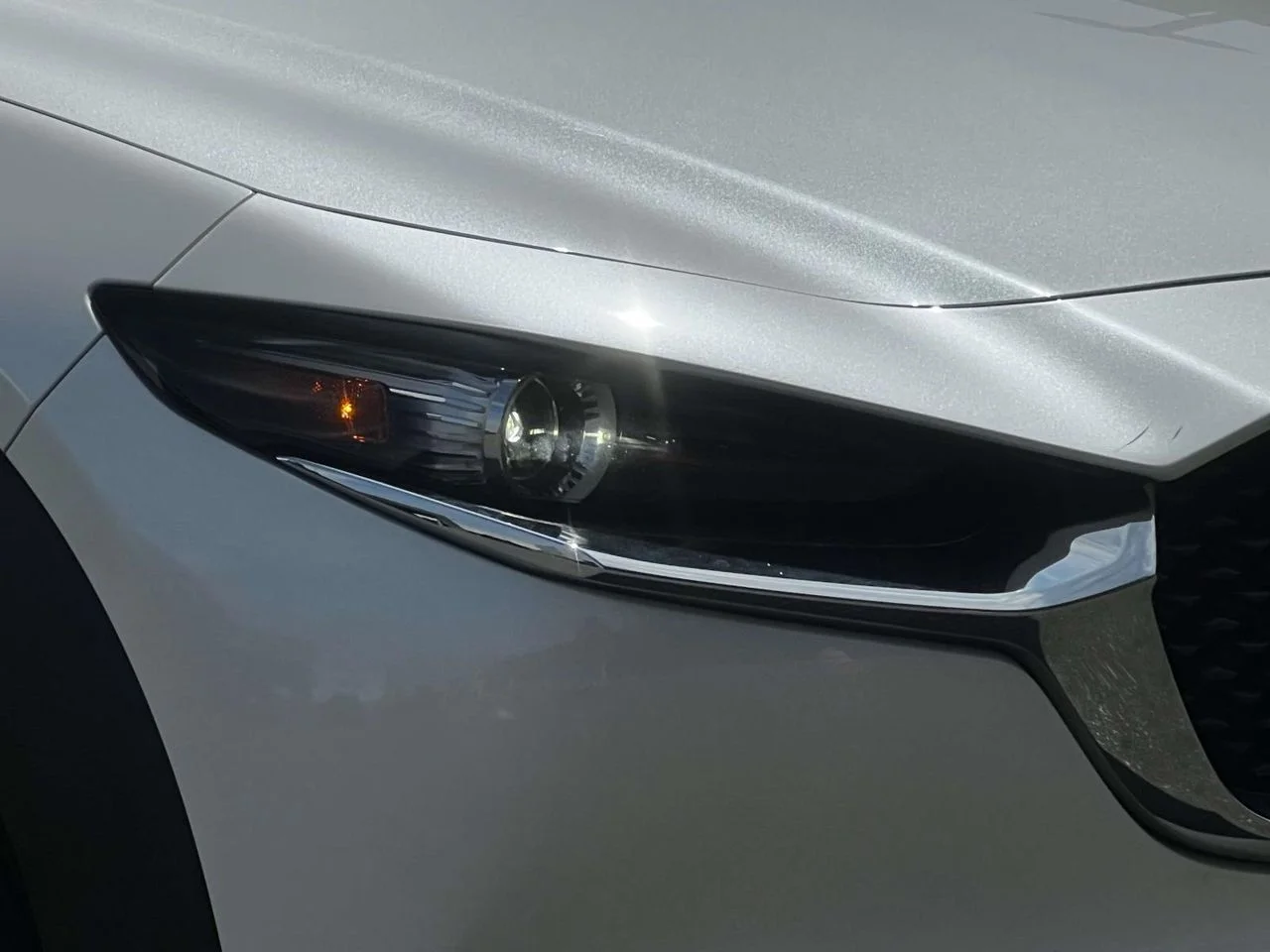 Certified Used 2023 Snowflake White Pearl Mica Mazda 2.5 S image 22